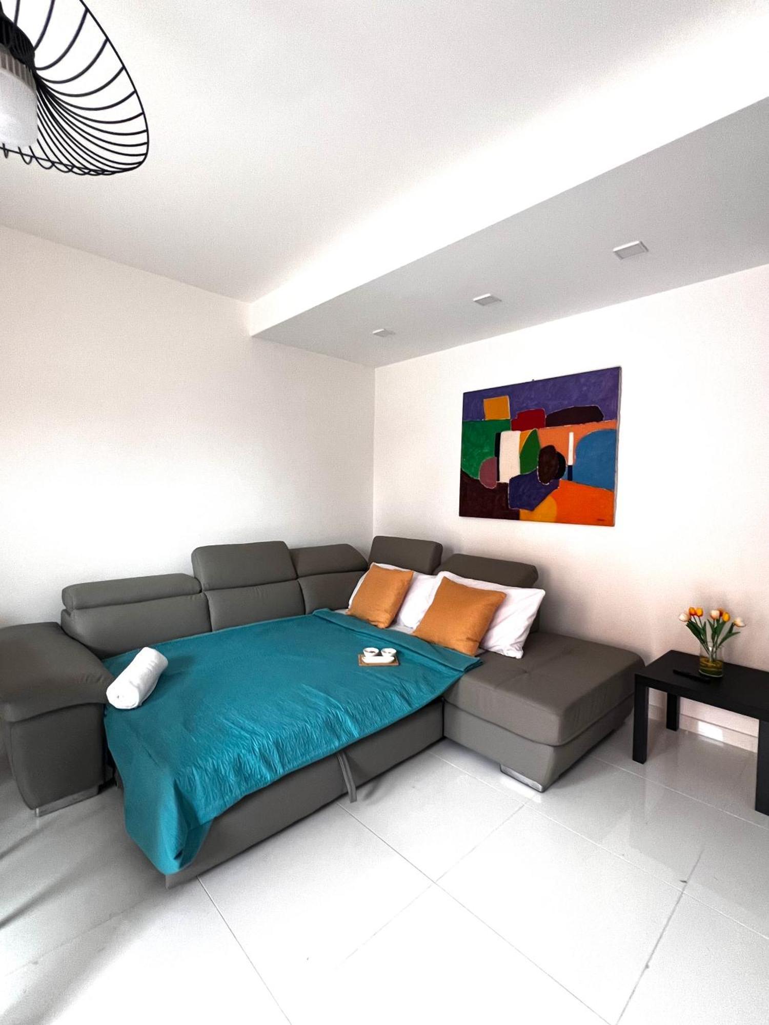 Roma Airport Sky Apartments Fiumicino Zewnętrze zdjęcie